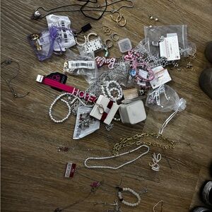 HUGE JEWELRY BUNDLE